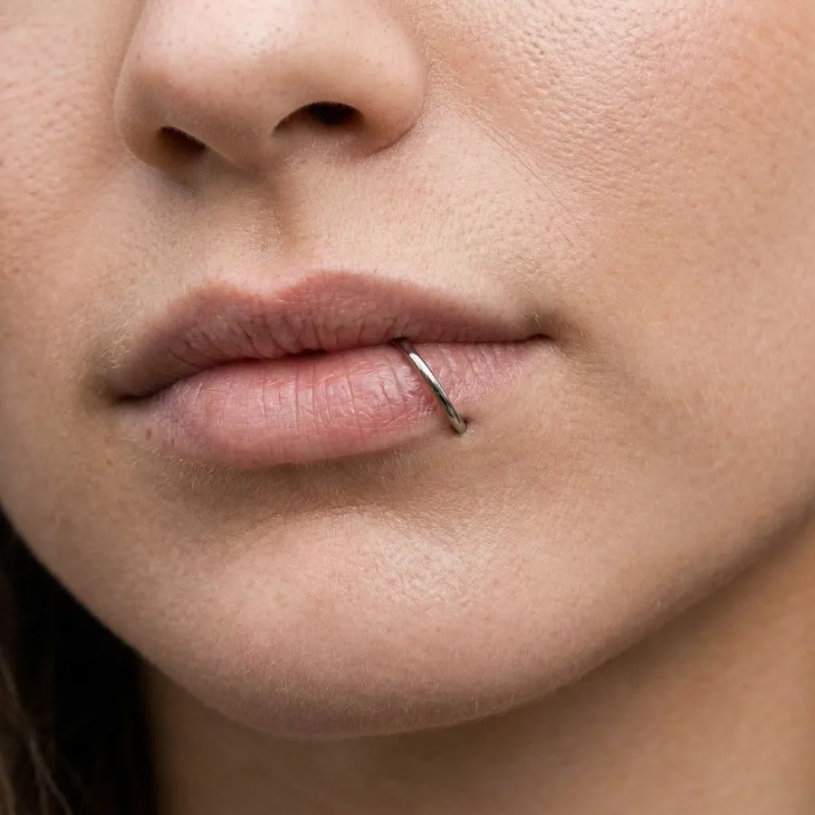 lip piercing, Ink Story Kristiansand
