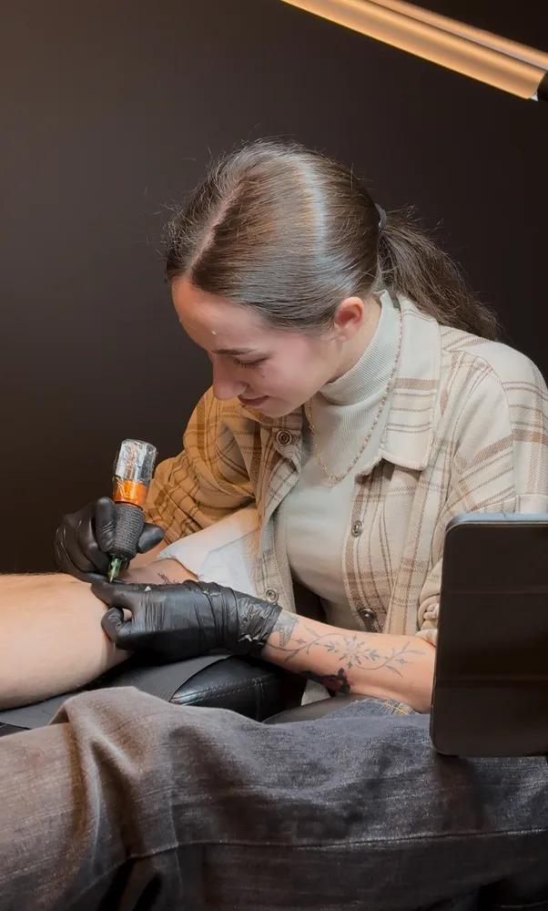 Viktoriia, Ink Story Kristiansand